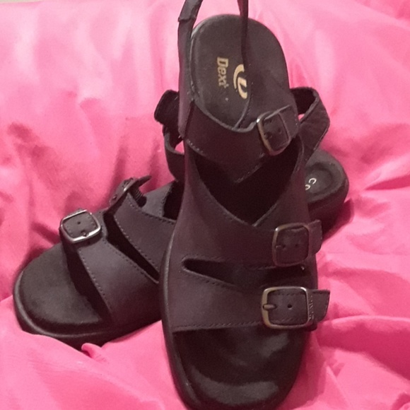 Dexter Comfort Scandals 1-1/2" wedge heel - Picture 8 of 8